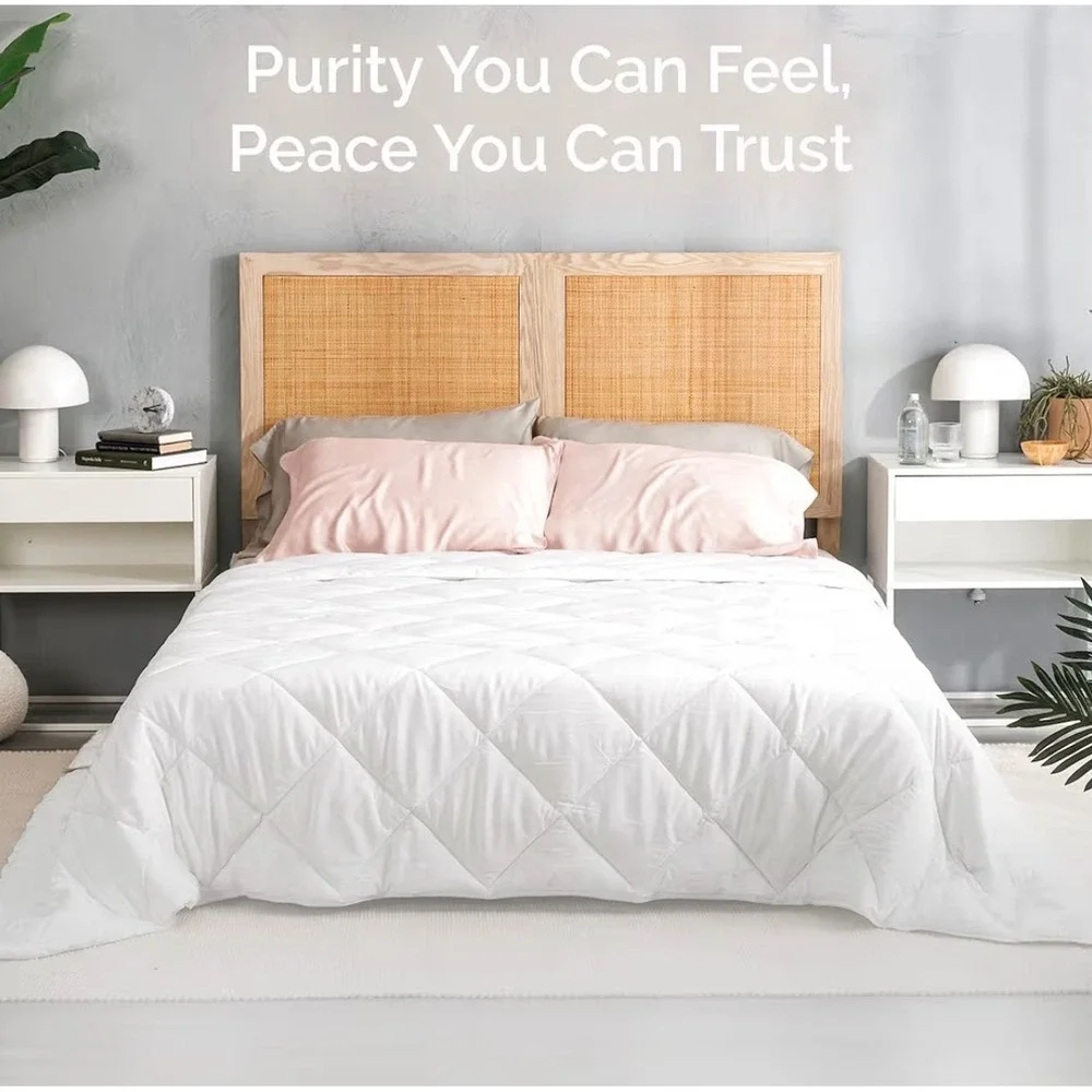 BamTek NWOT Twin/Full‎ Lightweight All Season Bamboo Comforter